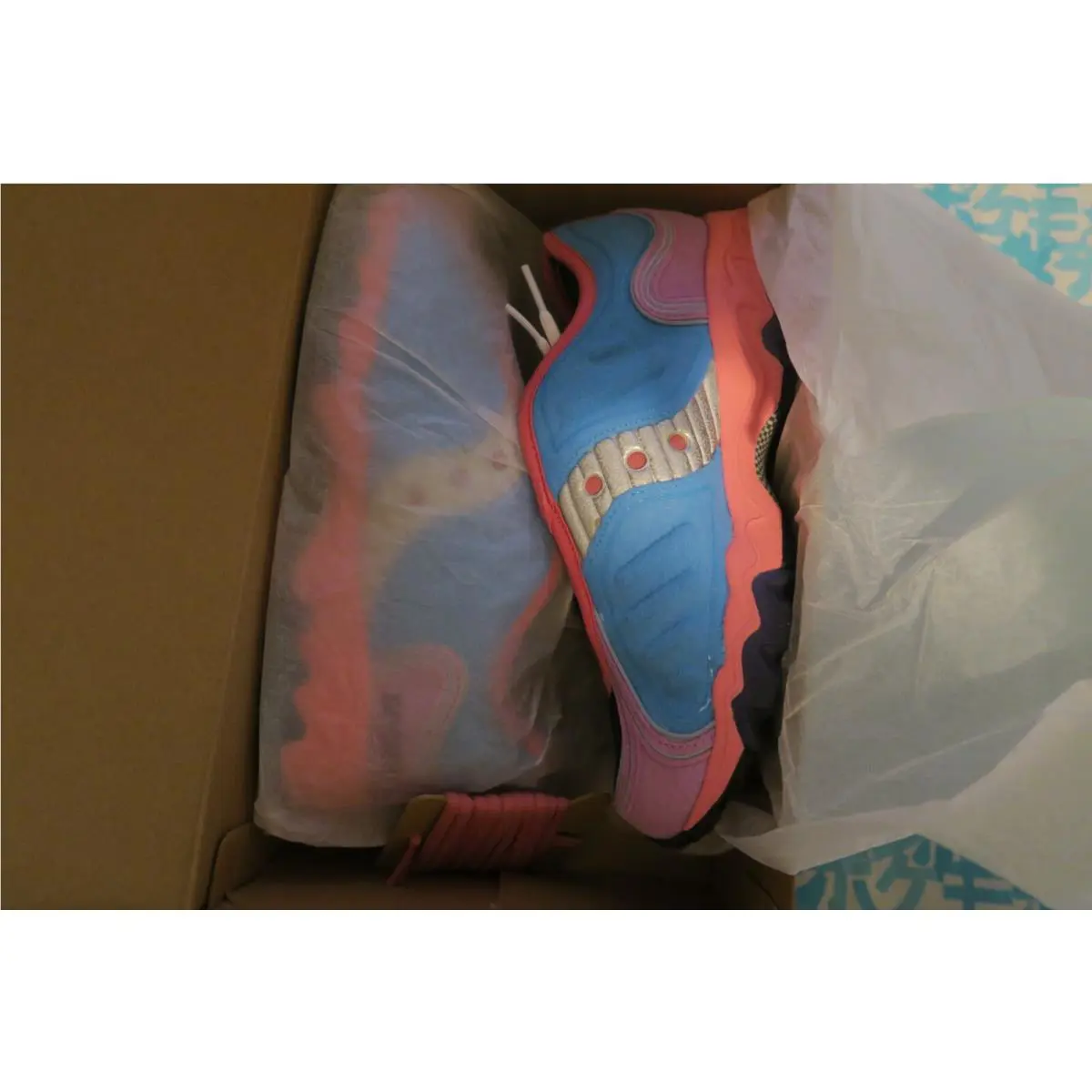 Saucony shoes - Jae Tips x Saucony Matrix - S70922-2 - Blue 4
