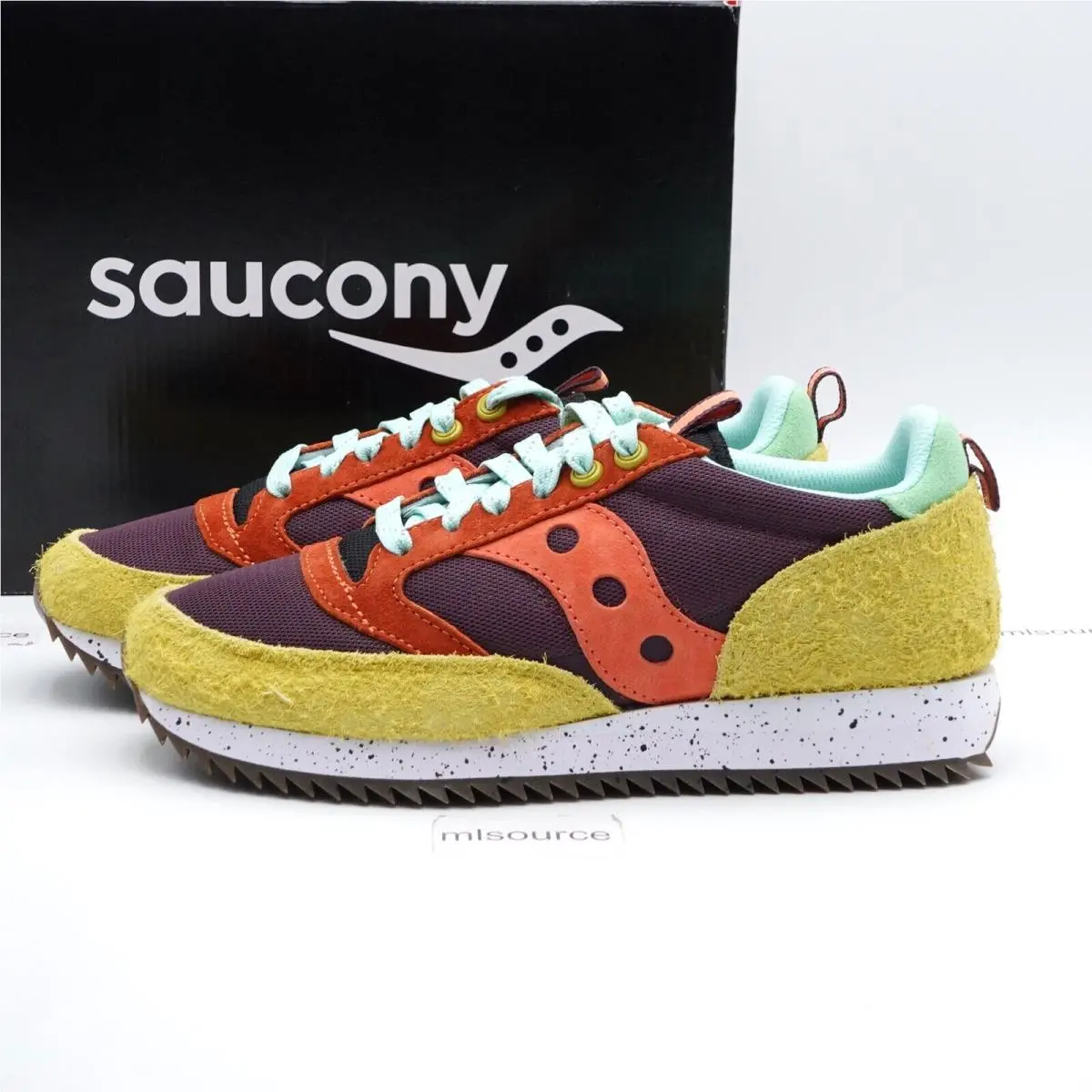 Size 8.5 Men`s / 10 Women`s Saucony Jazz 81 Trailian Pack Sneaker S70745-3 Brown