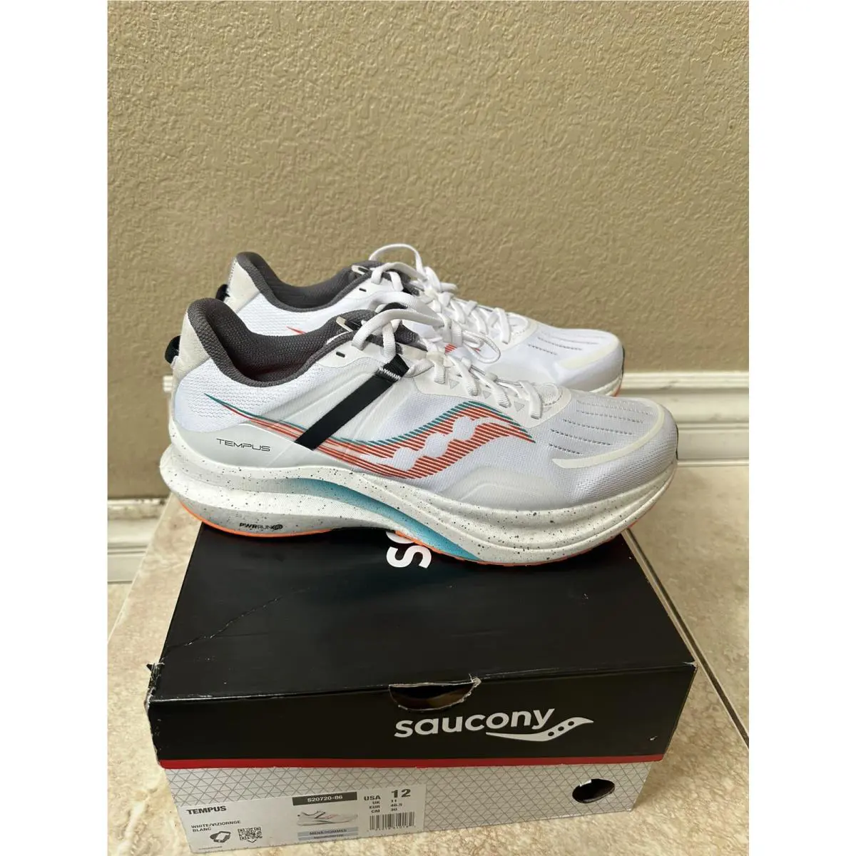 Saucony shoes - Saucony Tempus - Tempus - S20720-86 - White 0