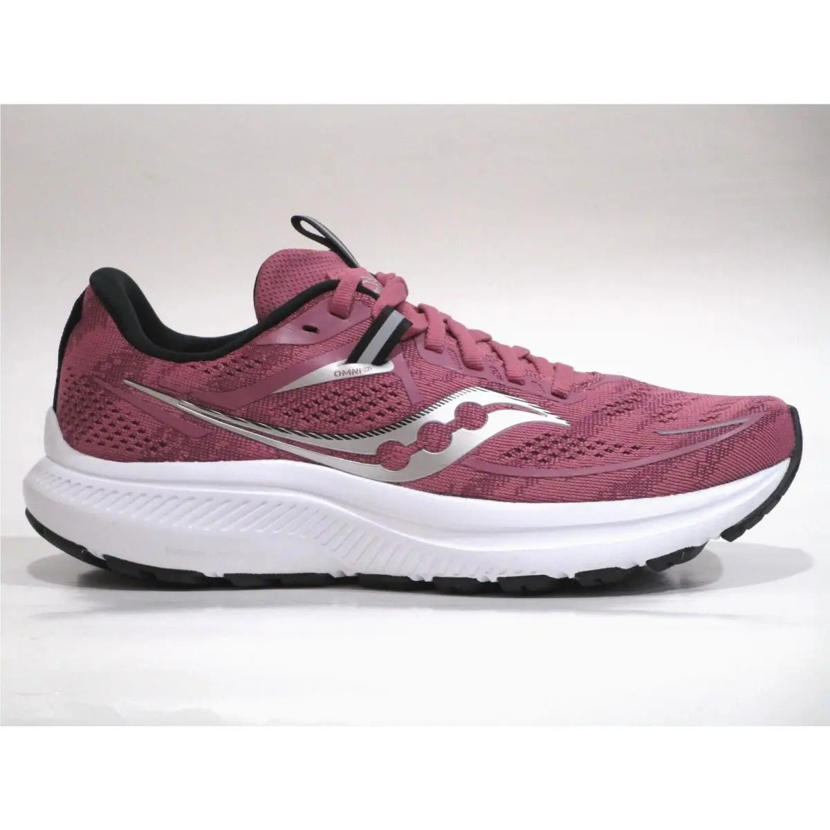 Saucony Women`s S10762-21 Omni 21 Running Shoes Size 7 Medium US