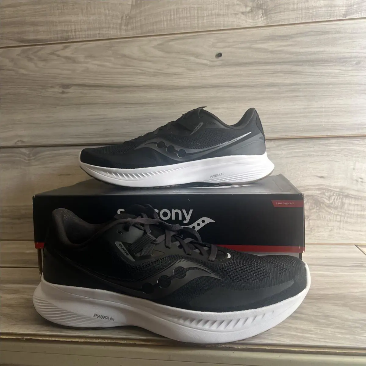 Saucony shoes - Saucony Guide 15 - Guide - S20684-12 - Black/Gum, Manufacturer: Black/Gum 0