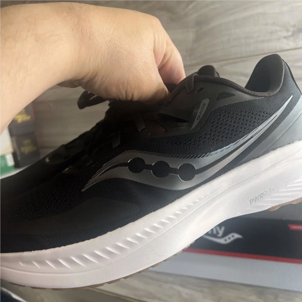 Saucony shoes - Saucony Guide 15 - Guide - S20684-12 - Black/Gum, Manufacturer: Black/Gum 7