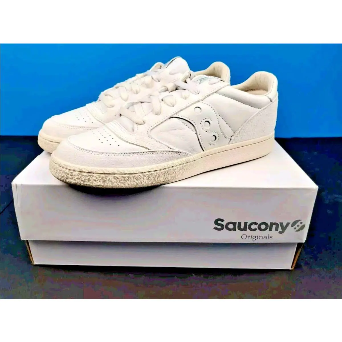 Saucony Unisex Jazz Court Premium Leather Triple White Sneakers M 11 W 12.5