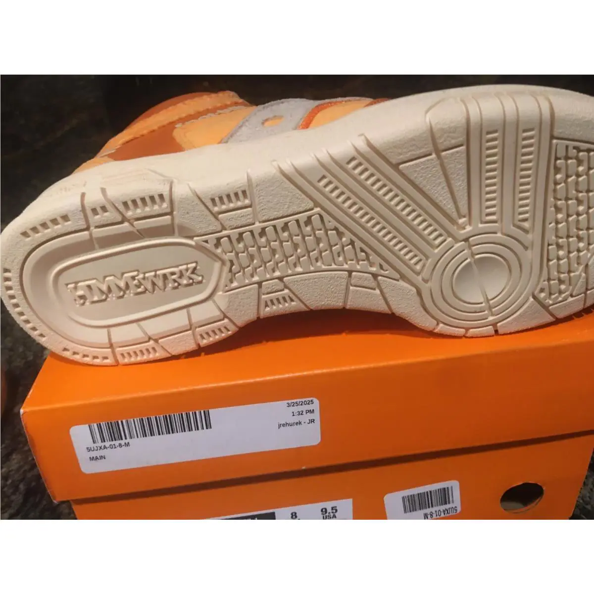 Saucony shoes - Orange 2