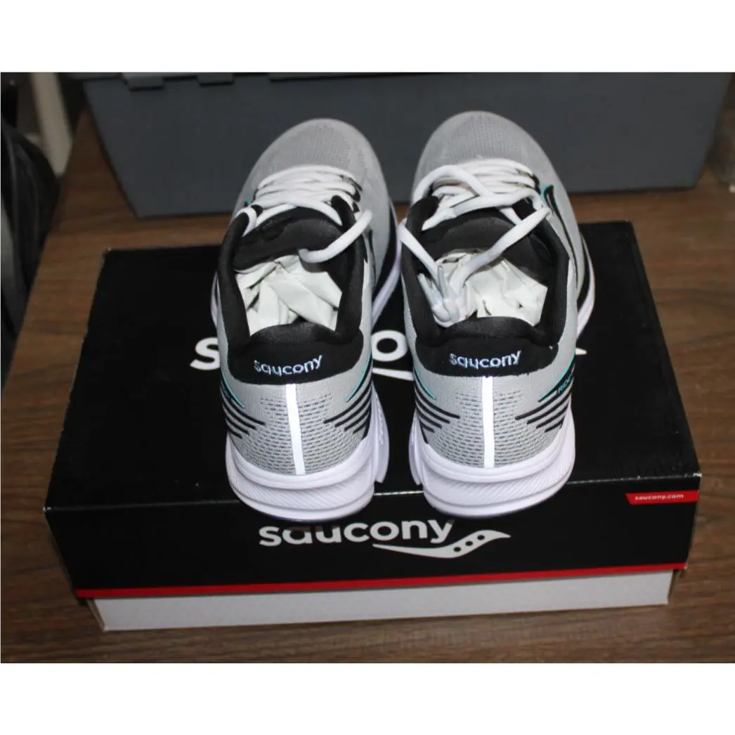 Saucony shoes - Gray 2