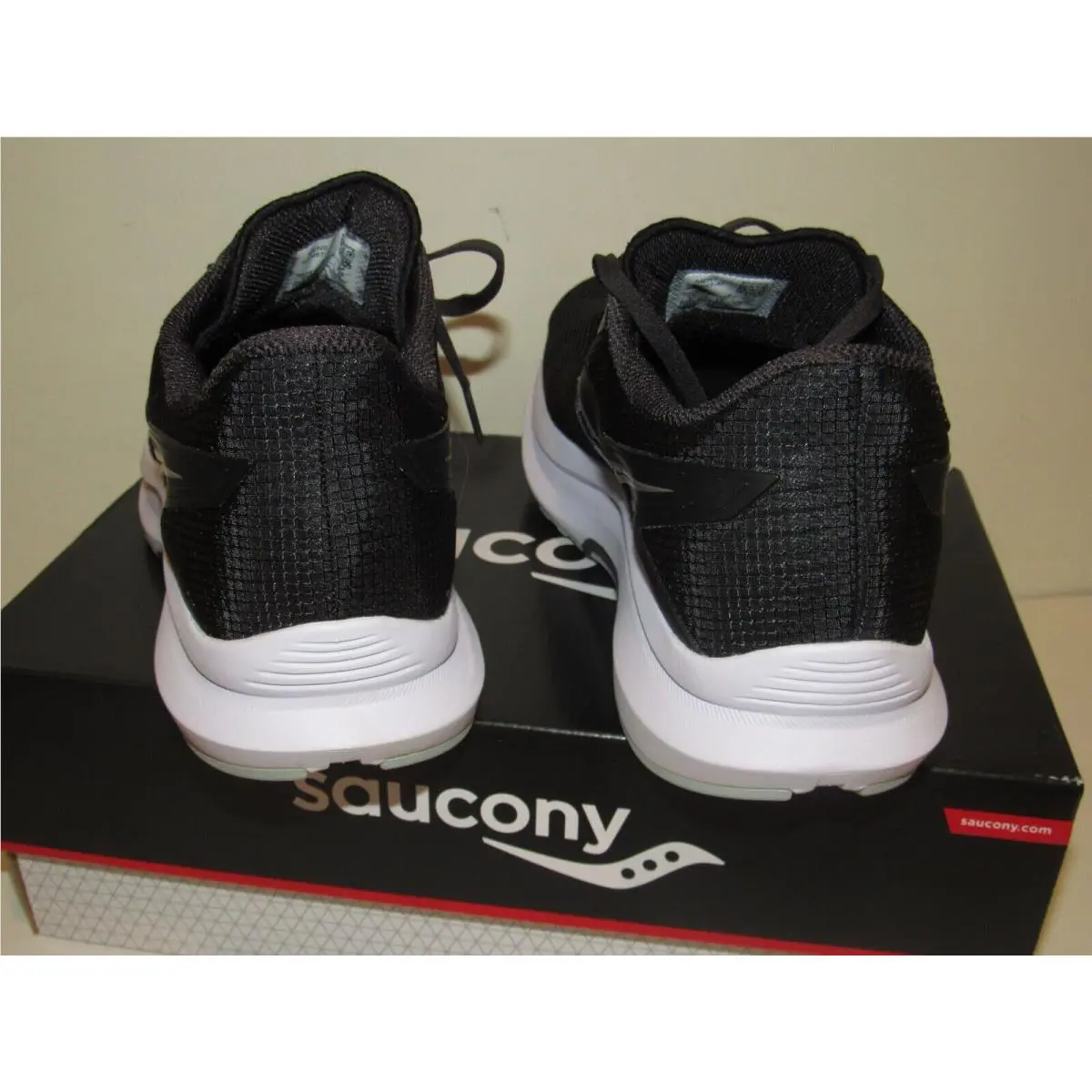 Saucony shoes - Saucony Axon - Axon - Black (UPC: 194917419083) 3