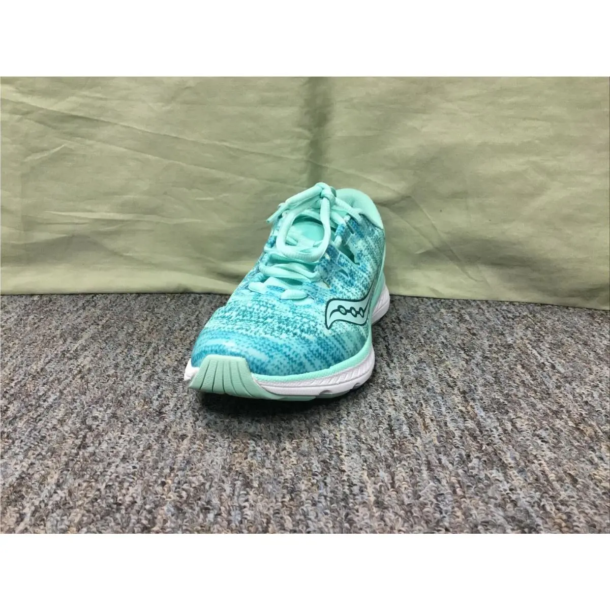 Saucony shoes - Saucony Freedom ISO - Freedom ISO - Green 1