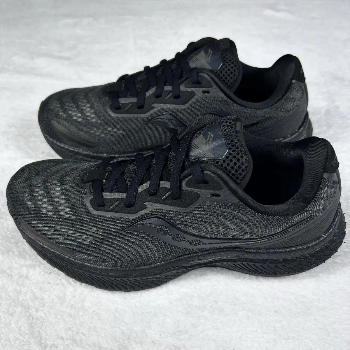 Saucony shoes - Saucony Triumph 19 - Triumph - S10678-14 - Black (UPC: 0194917833827) 1