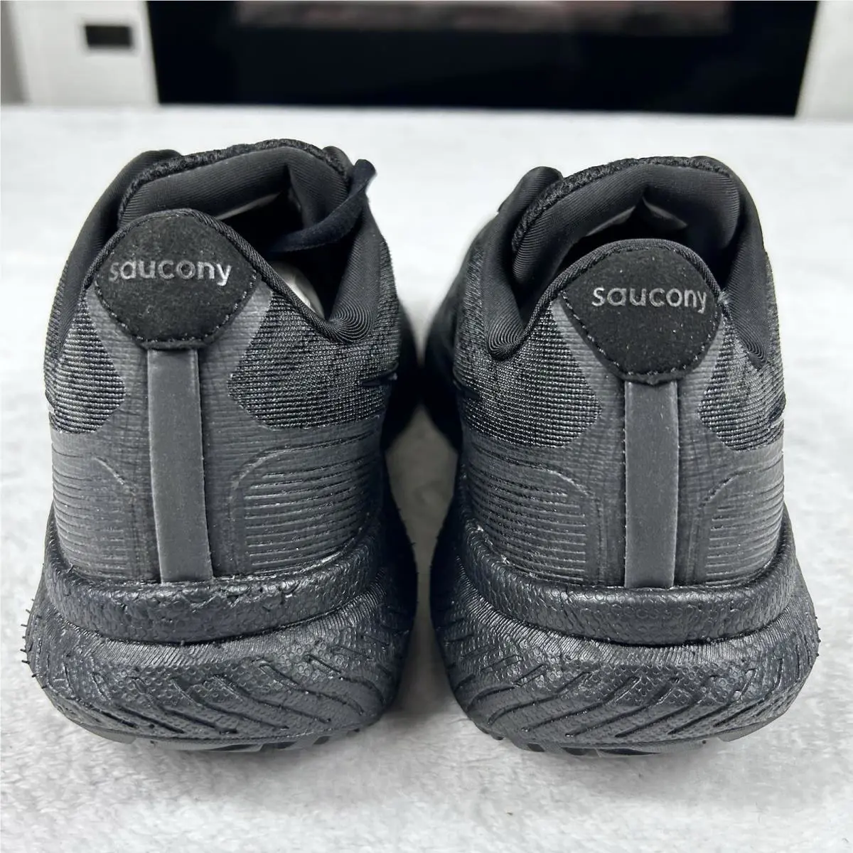 Saucony shoes - Saucony Triumph 19 - Triumph - S10678-14 - Black (UPC: 0194917833827) 13
