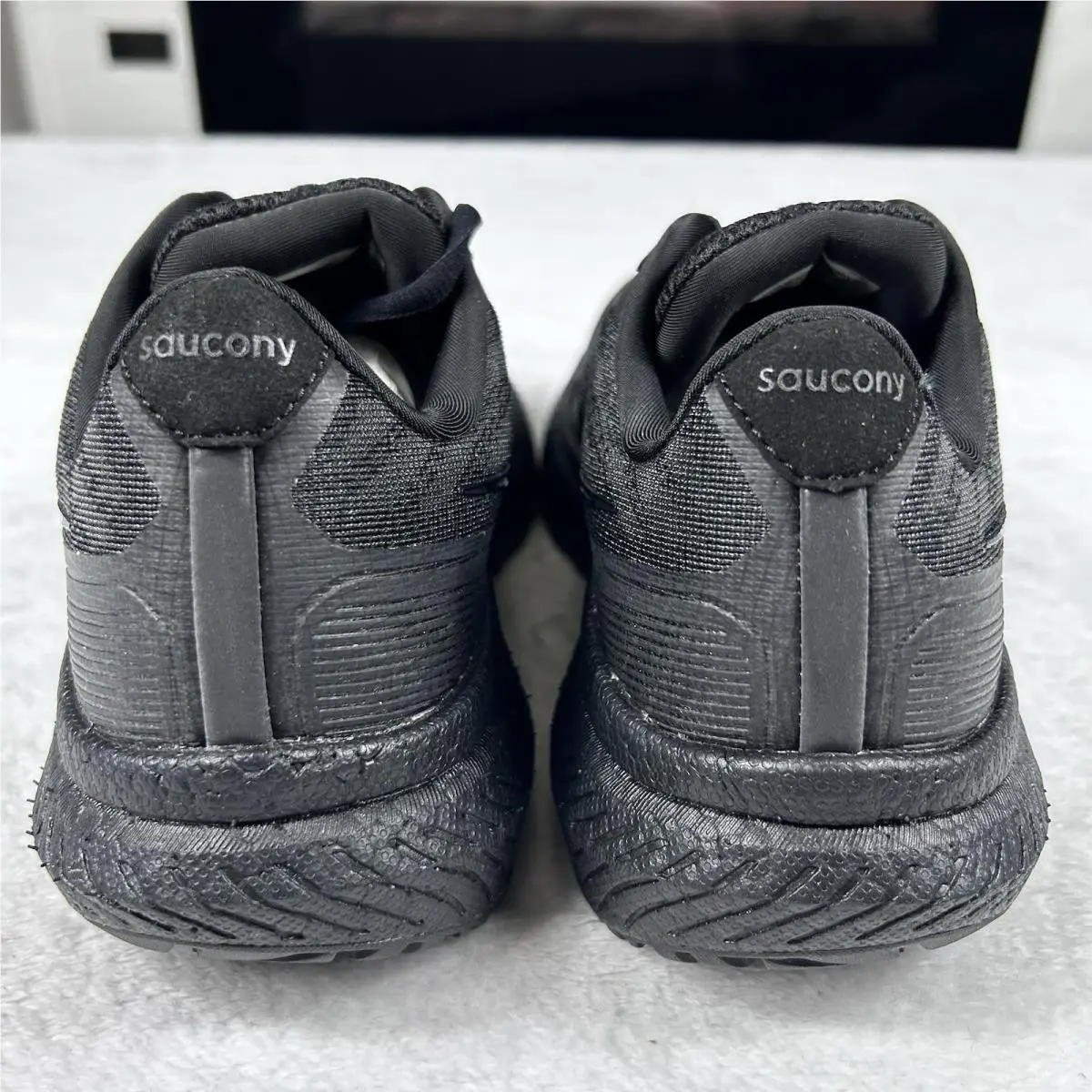 Saucony shoes - Saucony Triumph 19 - Triumph - S10678-14 - Black (UPC: 0194917833827) 13
