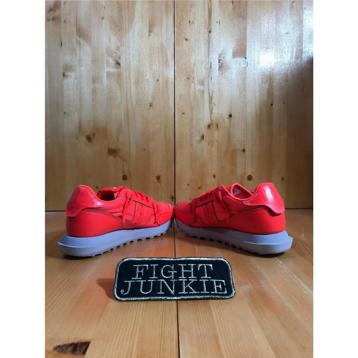 Saucony shoes - Saucony Jazz DST - Jazz DST - Vizired & Shadow Rogue 4
