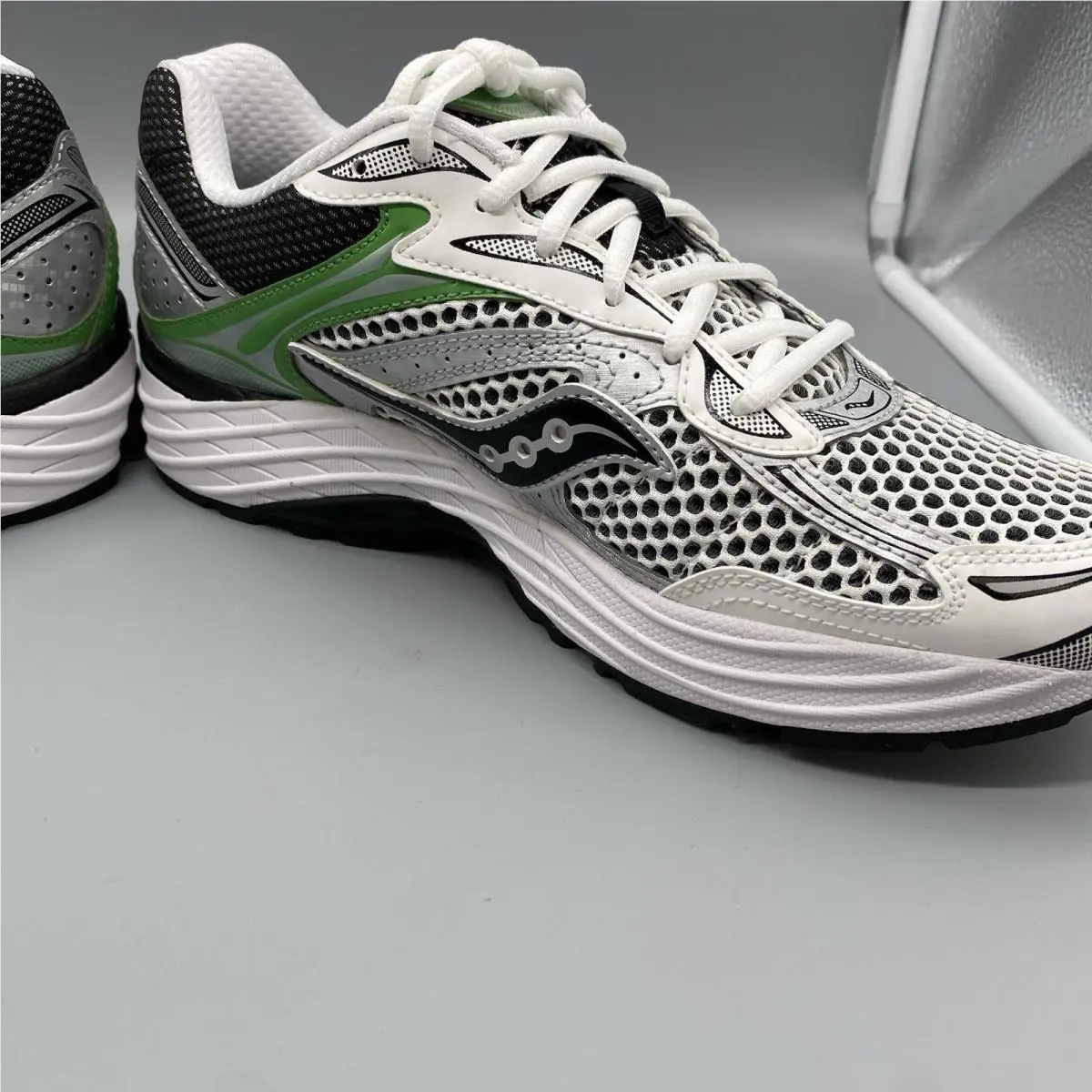 Saucony shoes - Saucony Progrid Omni 9 - Progrid Omni - S70841-2 - Black 8