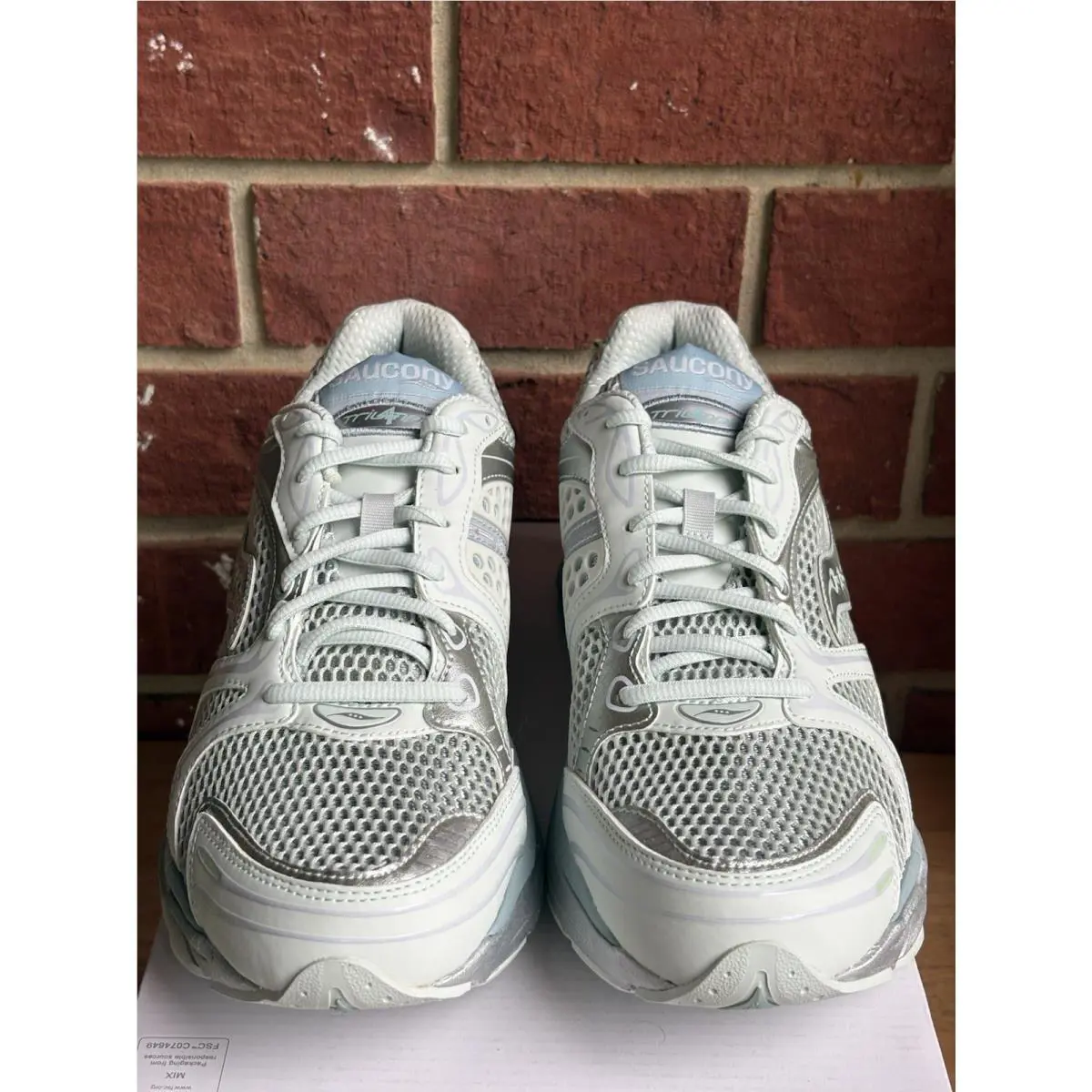 Saucony shoes - Saucony ProGrid Triumph - ProGrid Triumph - S70774-2 - Gray 5