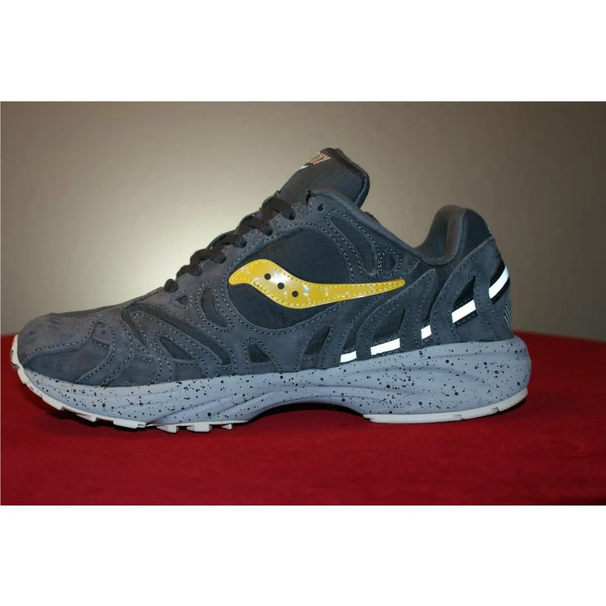Saucony shoes - Saucony GRID AZURA - GRID AZURA - S70545-1 - Black Crystal YE Noir (greyish) (UPC: 194917396797) 1