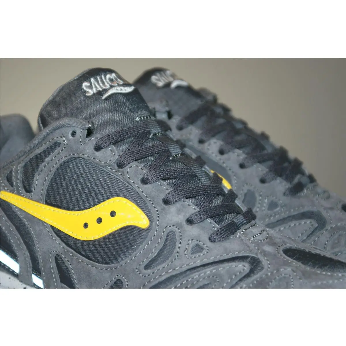 Saucony shoes - Saucony GRID AZURA - GRID AZURA - S70545-1 - Black Crystal YE Noir (greyish) (UPC: 194917396797) 4