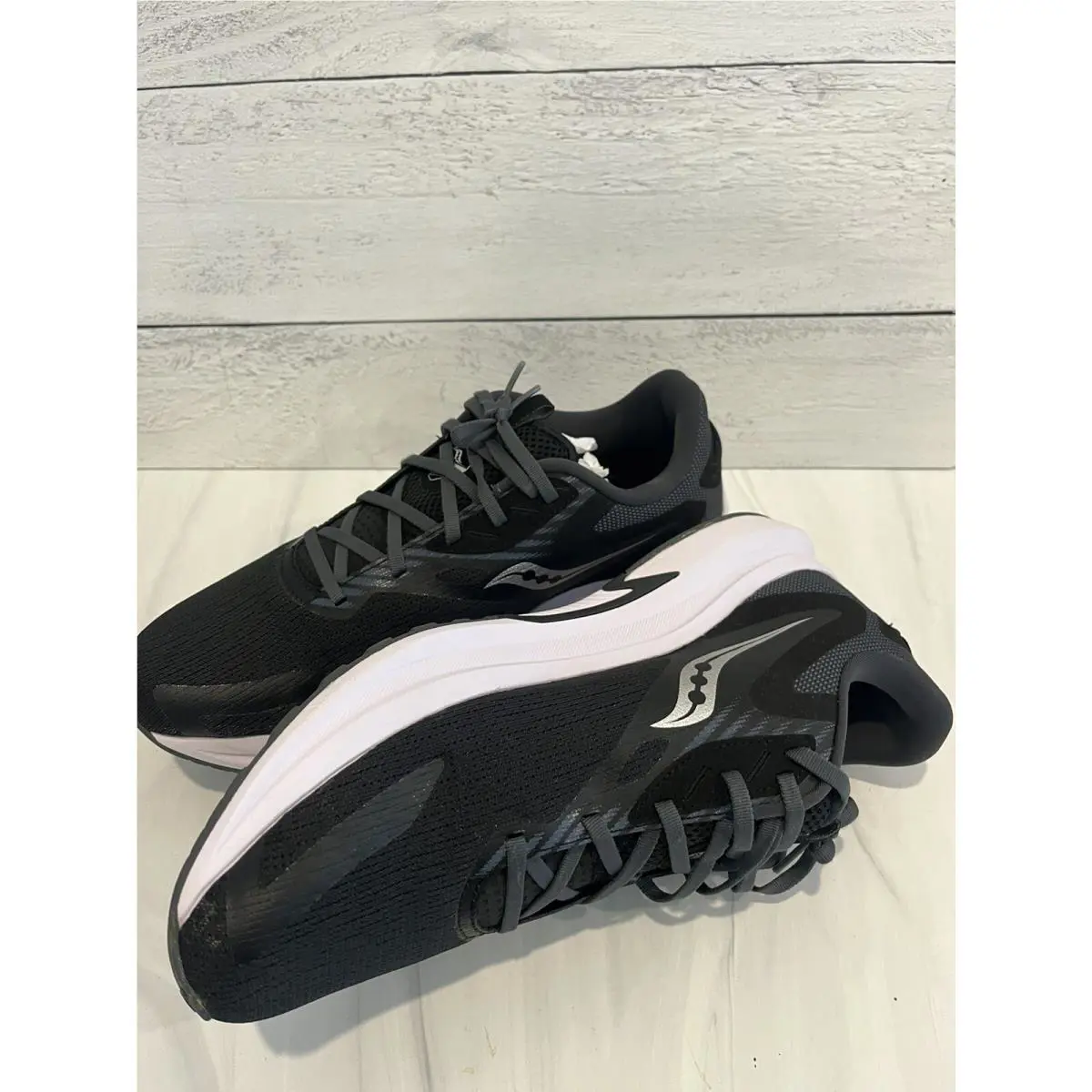 Saucony shoes - Saucony Axon 2 - Axon - Silver 12