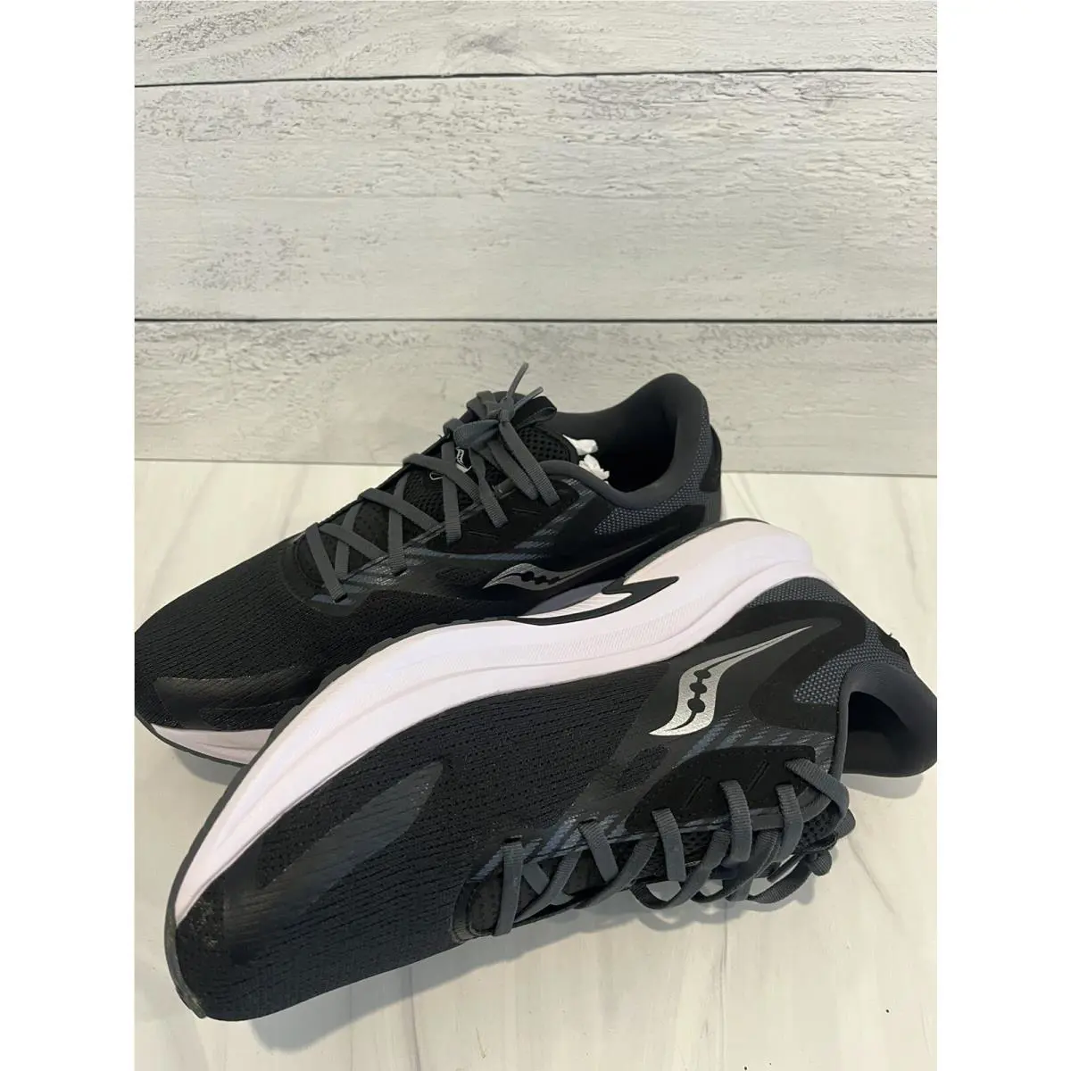 Saucony shoes - Saucony Axon 2 - Axon - Silver 13