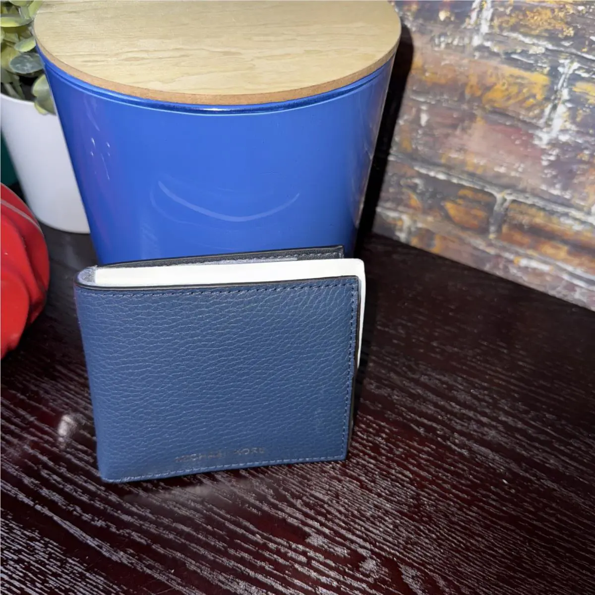 Michael Kors Cooper Men Pebbled Leather Billfold Wallet with Card Coin Pouch