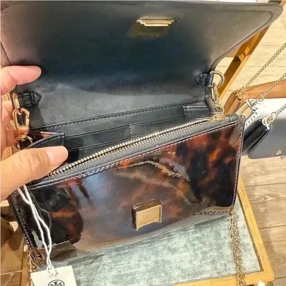 Tory Burch  bag  Emerson Robinson - Fashion: Tan, Handle/Strap: Gold, Hardware: Gold 18