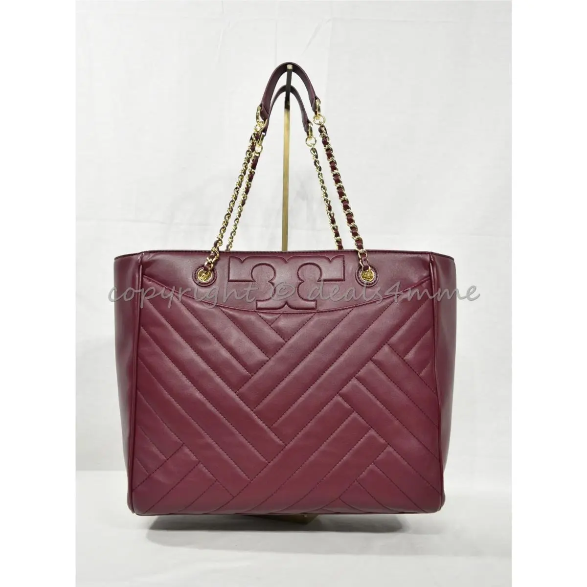 Alexa Flat Quilted Soft Leather Tote/shoulder Bag Imperial Garnet by Tory Burch
