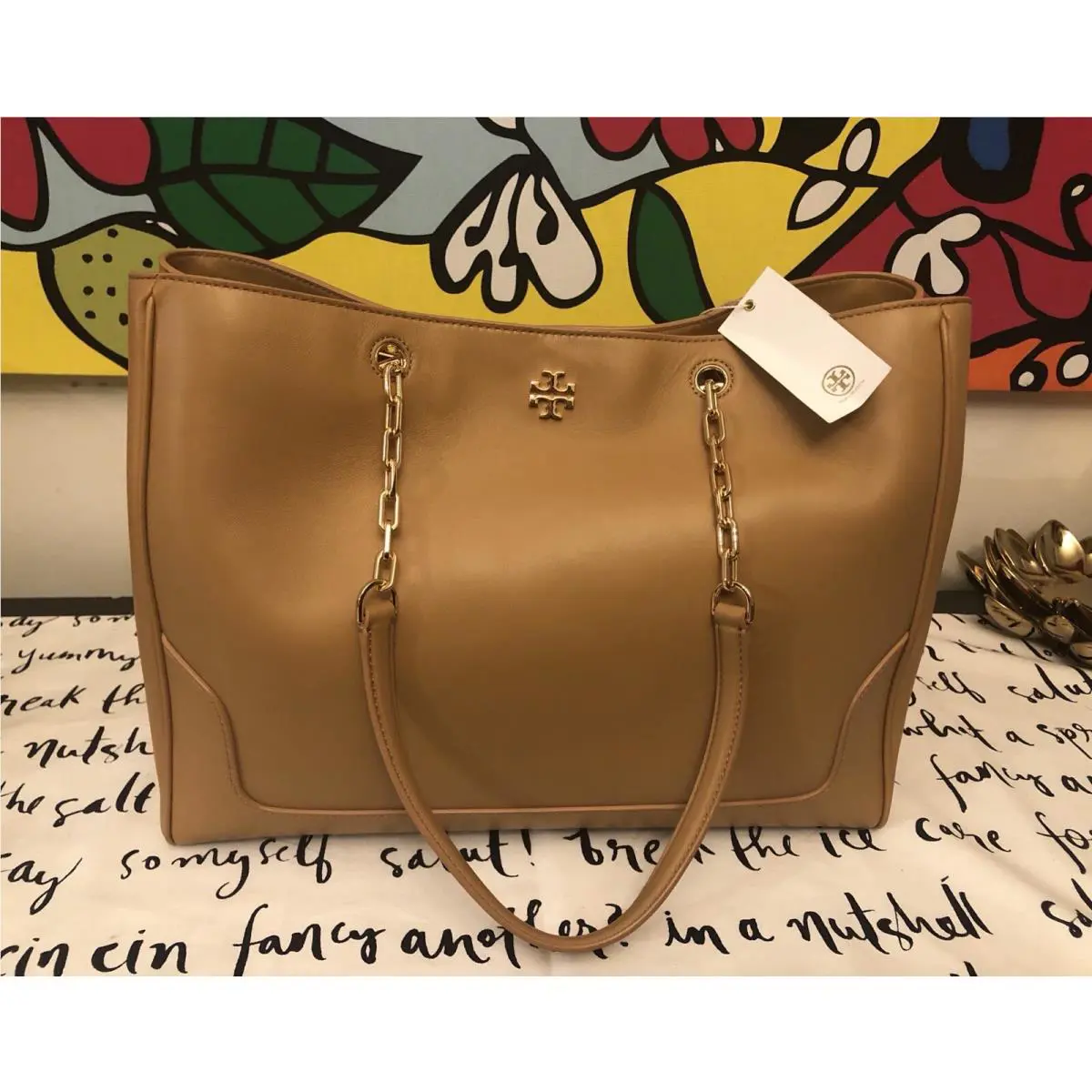 Tory Burch Carter Smooth Leather Tote in Aged Vachetta