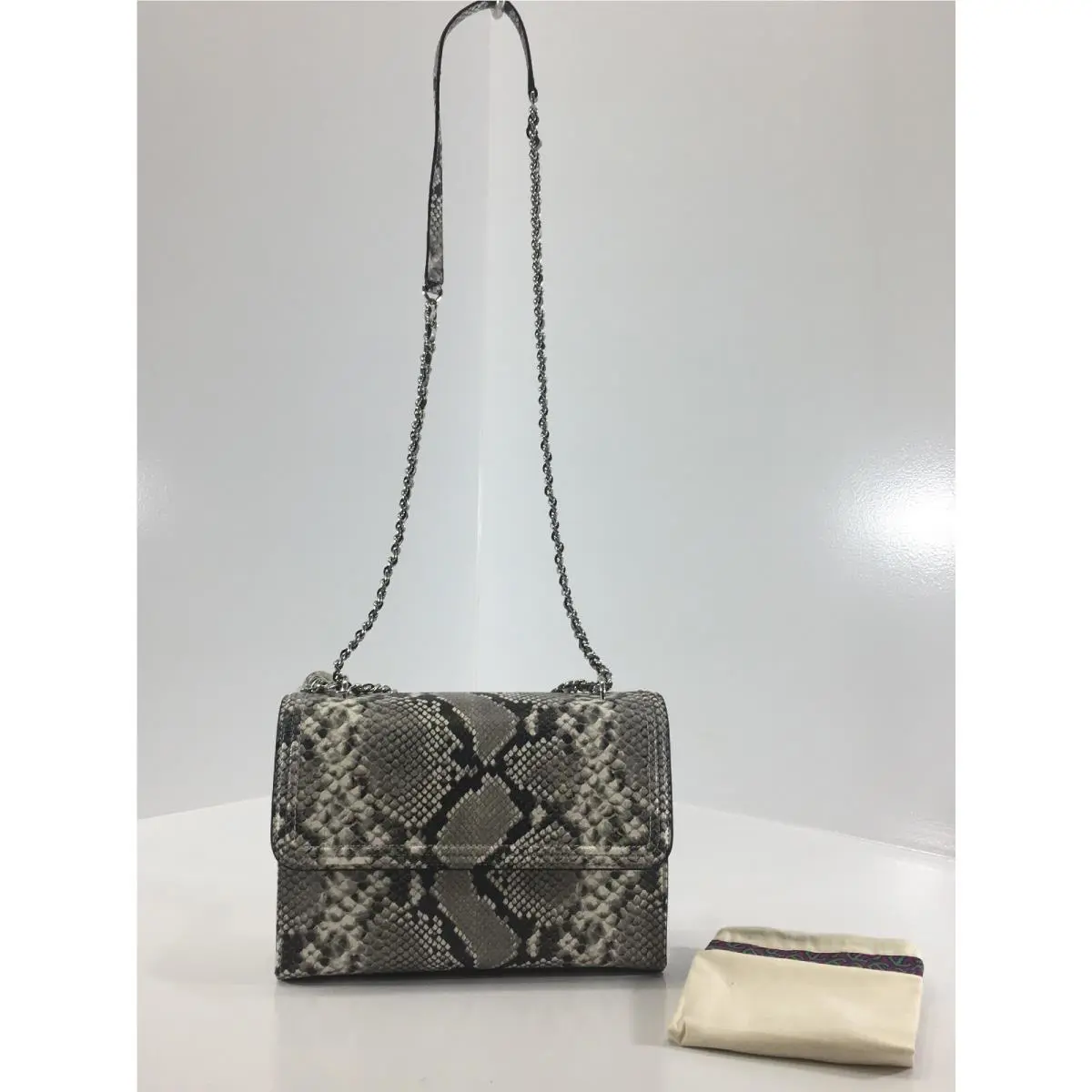 Tory Burch Women’s Fleming Embossed Convertible Shoulder Bag Natural