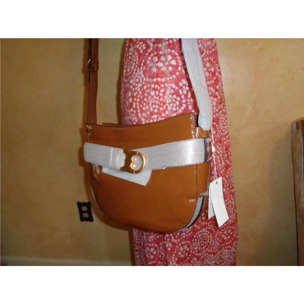 Tory Burch Gemini Link Patent Leather Cross Body Umber/brown Dustbag