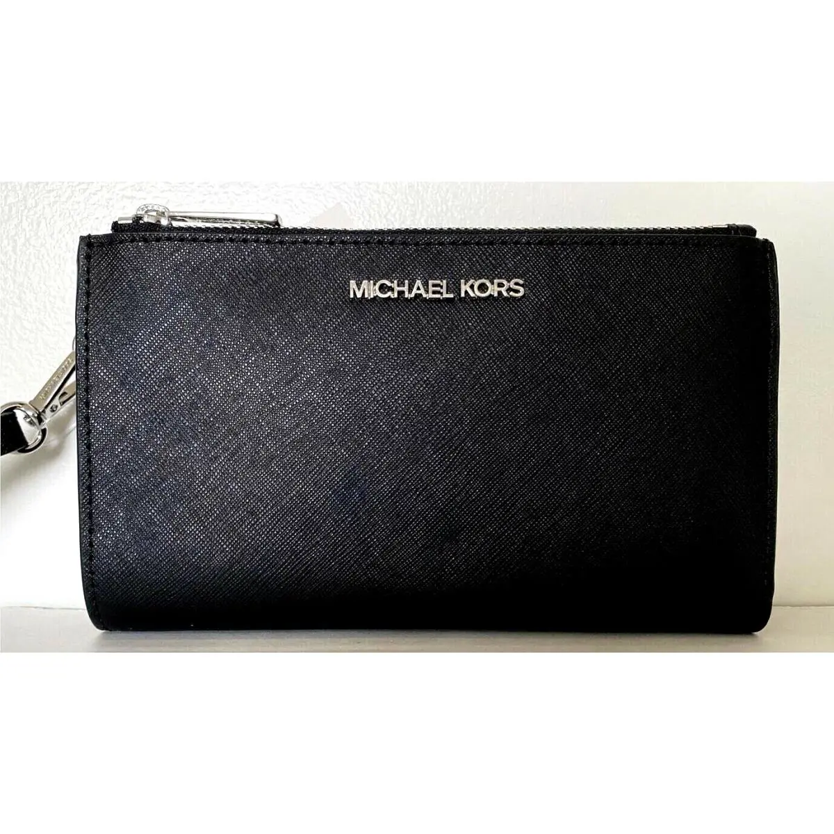 Michael Kors Jet Set Travel Double Zip Saffiano Leather Wristlet Black