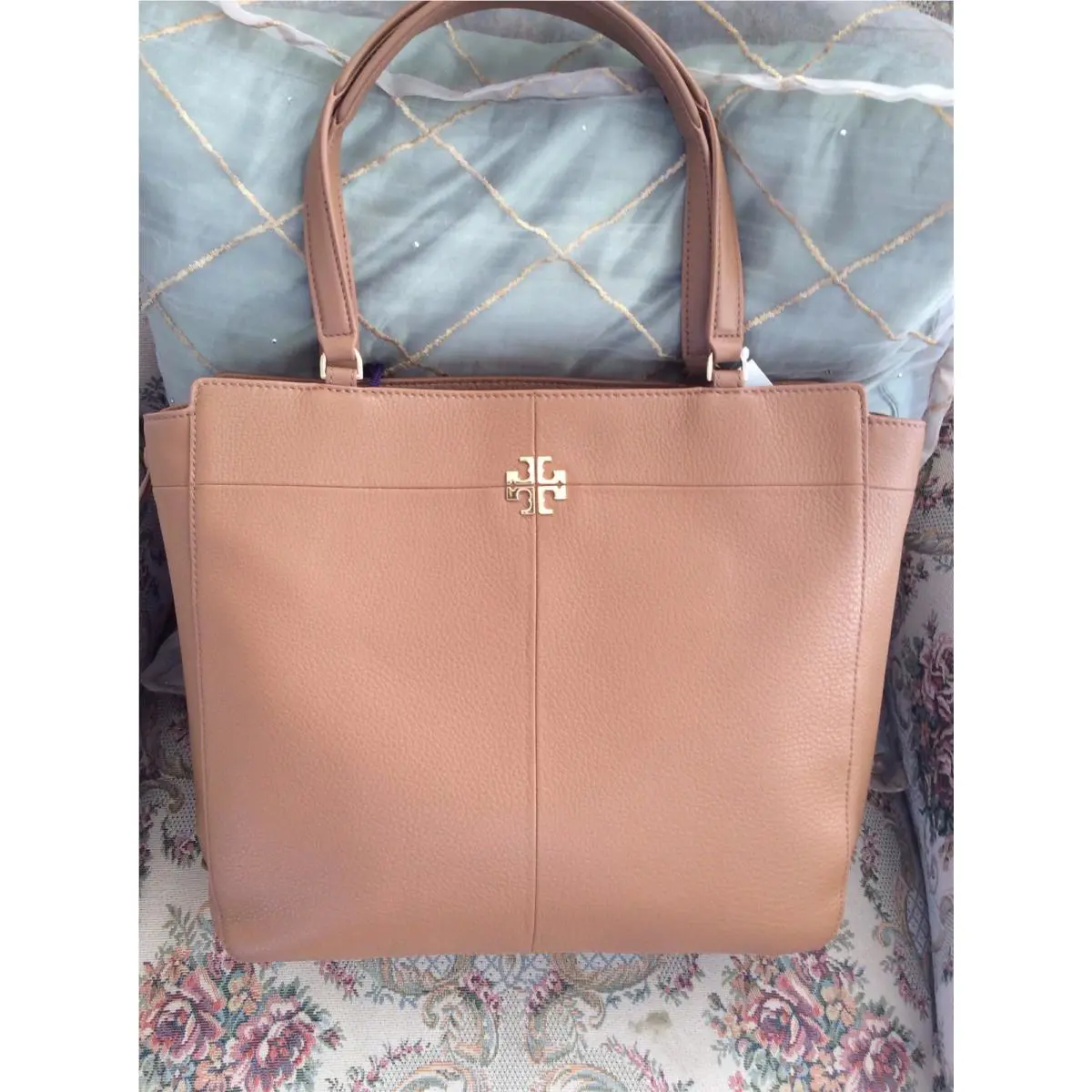 Tory Burch Ivy Side Zip Tote Beige Handbag Bombe T Thea