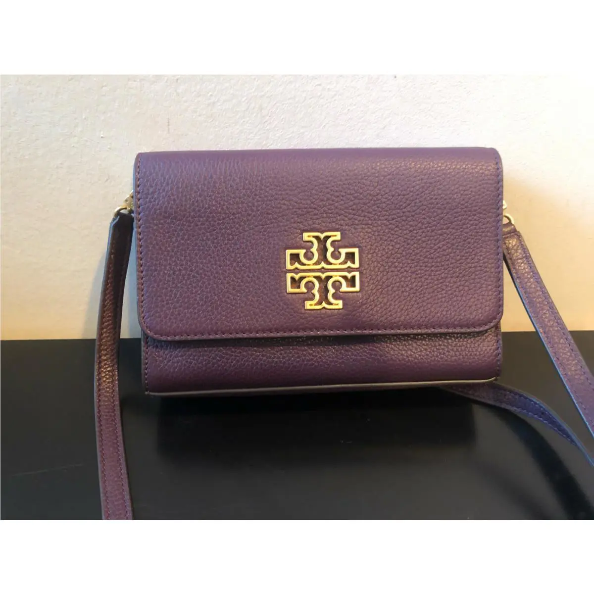 Tory Burch Britten Combo Crossbody Purple Leather Cross Body Gold Logo Bag