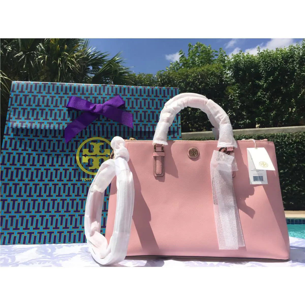 Tory Burch Robinson Double Zip Rose Sachet Gift Bag