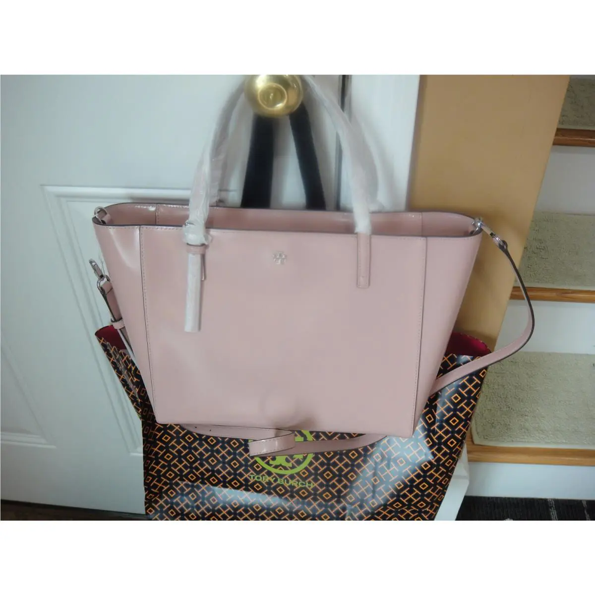 Tory Burch Emerson Patent Leather Clay Pink Tote Ba $428.00.100%