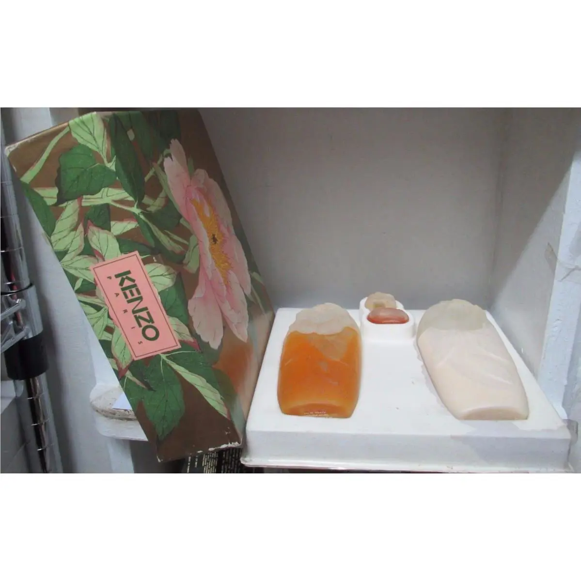 Kenzo de Kenzo CA Set: 2.5 oz Eau De Toilette/3.4 oz Body Lotion +mini 4 ml Edt