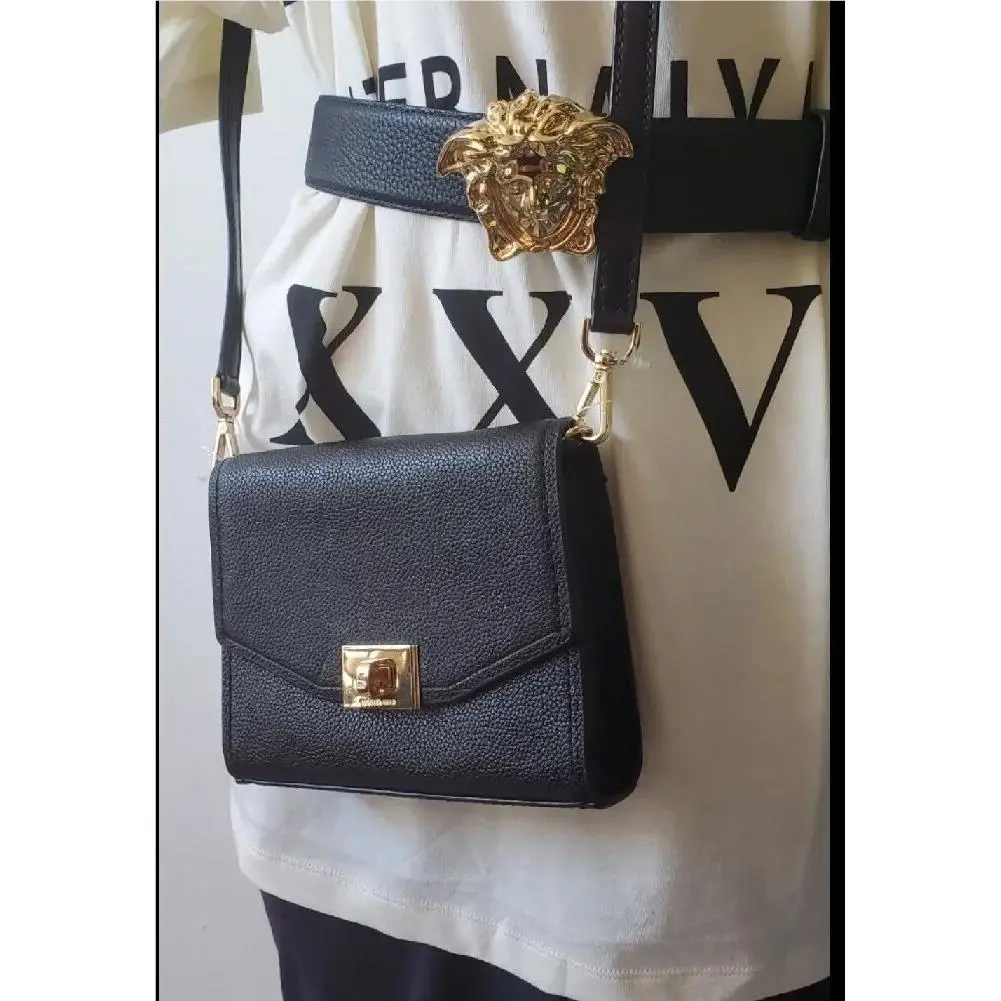 Michael Kors Cassie XS Leather Crossbody Blac Pebbled Leather