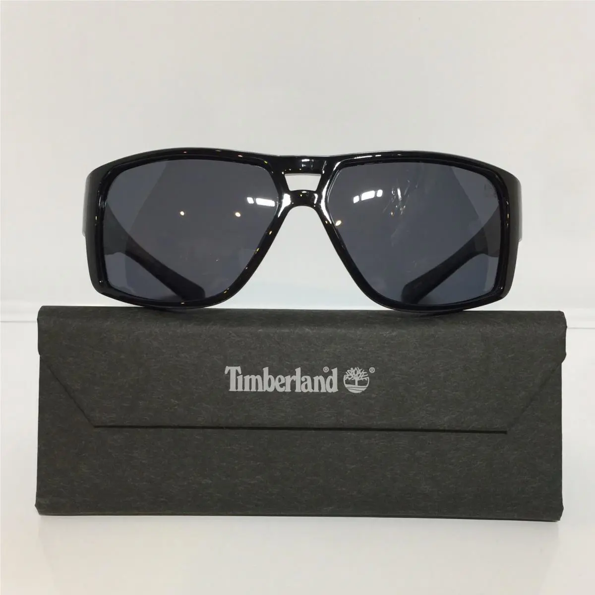 Timberland 9204 01D Black Plastic Grey Polarized Men’s Sunglasses 60mm