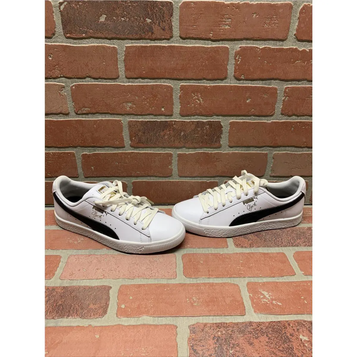 Puma shoes - PUMA Clyde - Clyde - White 1