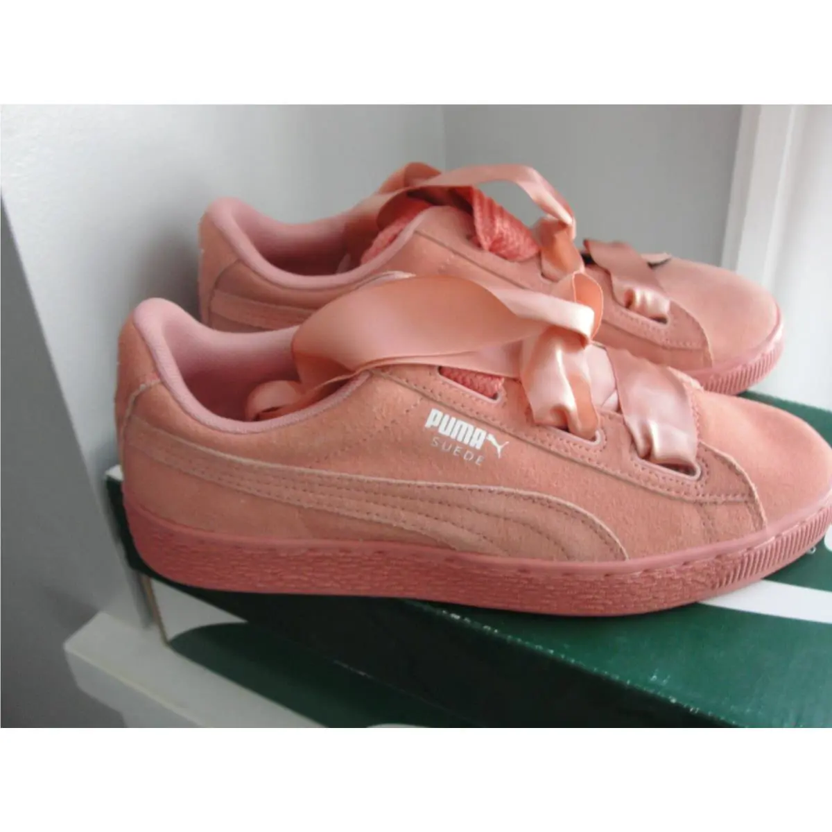 Puma shoes - PUMA Suede Heart - Suede Heart - Pink 2