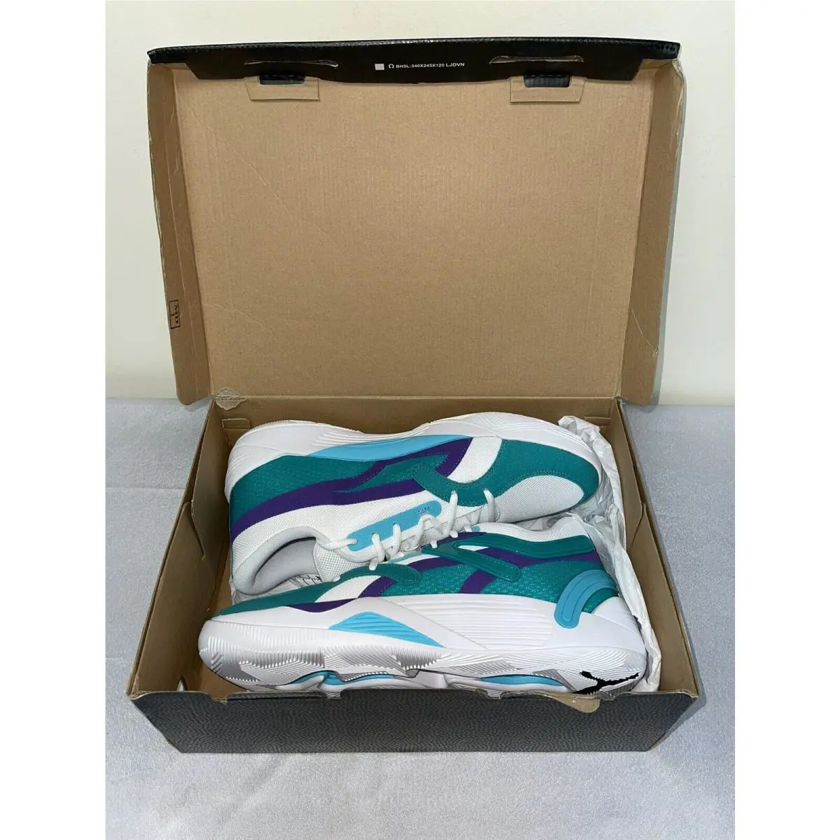 Puma shoes - Puma TRC Blaze Court - TRC Blaze Court - 37658217 - White 0