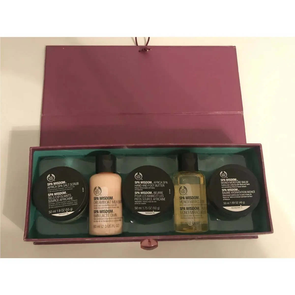 The Body Shop Spa Wisdom Sampler Kit Scrub Milk Bath Butter Oil Balm Manoi w Box by THE BODY SHOP