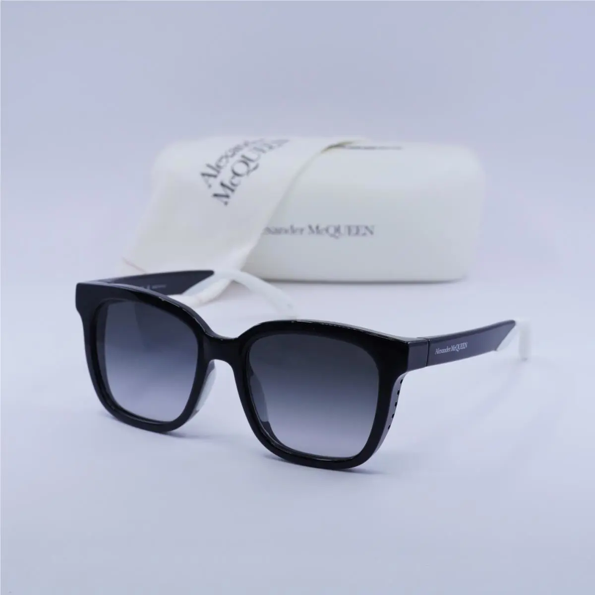 Alexander Mcqueen AM0295SK 002 Shiny Black/white/grey Gradient 55-19-145