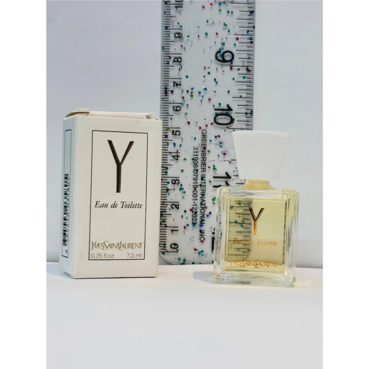 Y BY  0.25oz /7.5ml Eau De Toilette For Women Splash Vintage by Yves Saint Laurent