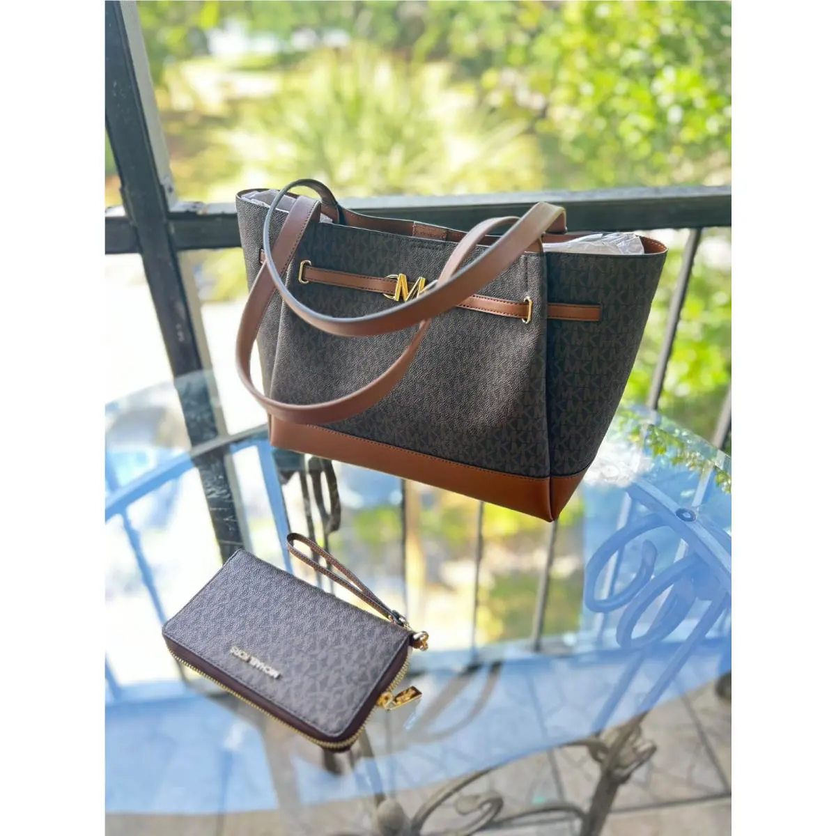 Michael Kors Women Reed Large Tote Handbag Purse Bag Brown + Phone Holder Wallet