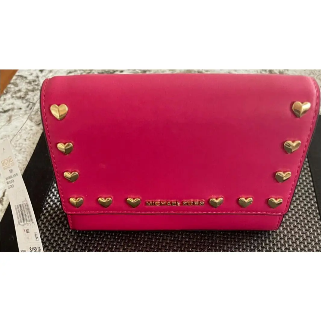 Michael Kors Ruby Ultra Pink Leather Hearts Med. Clutch Retail