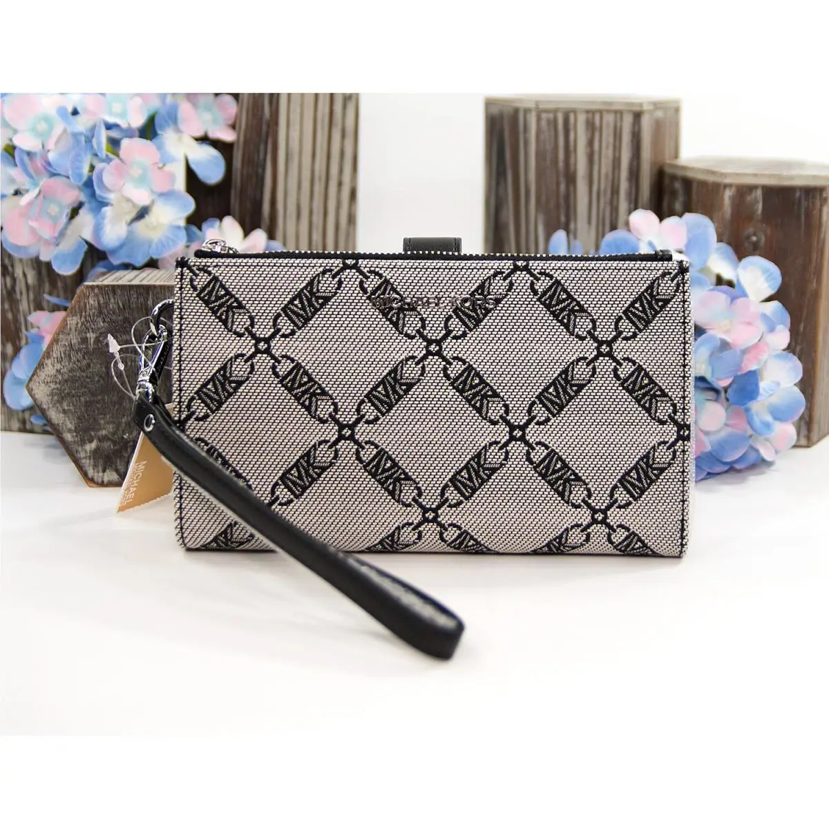 Michael Kors Empire Logo Black Adele Logo Double Zip Phone Wristlet