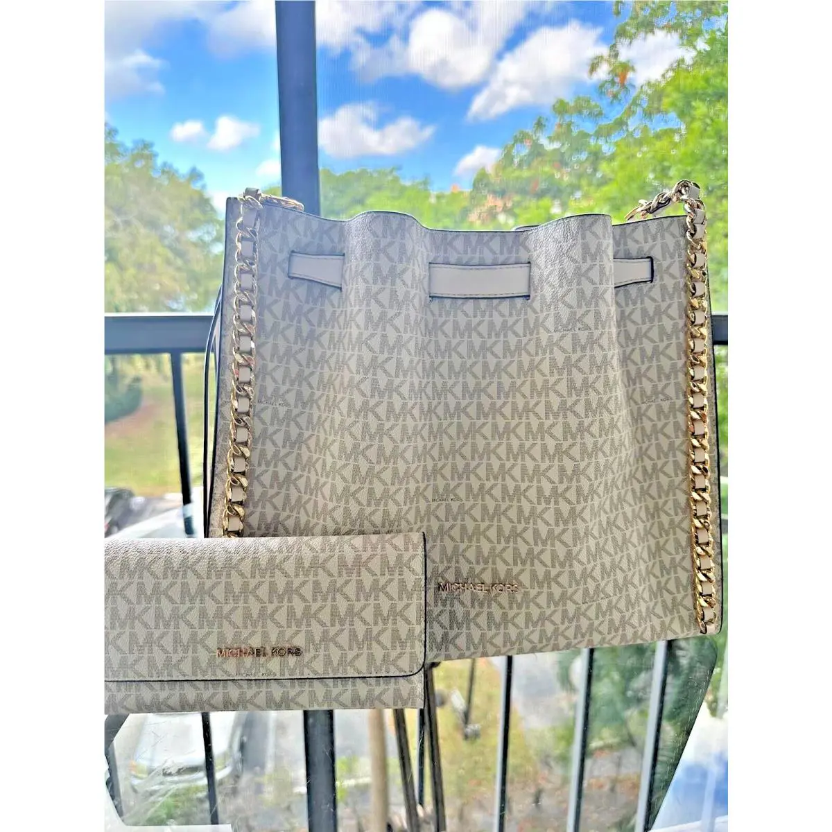 Michael Kors Mina Large Belted Gold Chain Shoulder Bag+ Trifold Wallet Combo Set