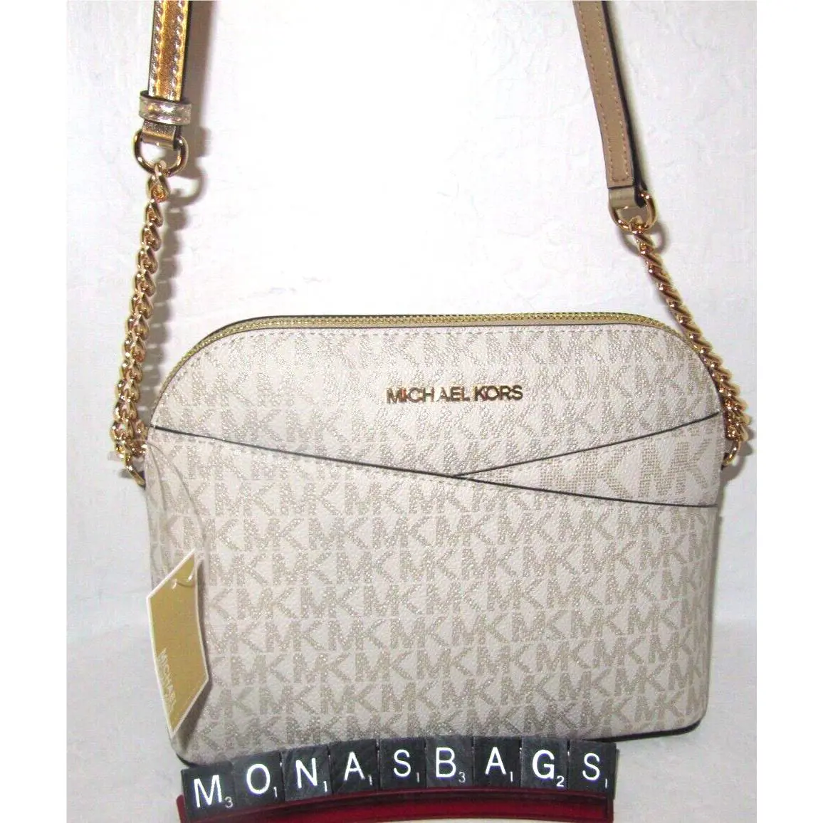 Michael Kors Jet Set Pale Gold Medium Dome Signature Crossbody Bag