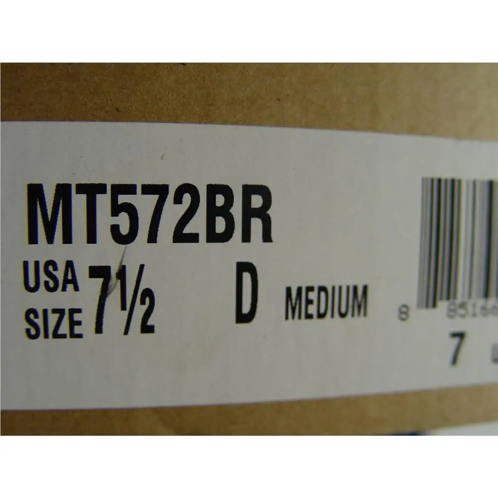 New Balance shoes - Multi-Color 8