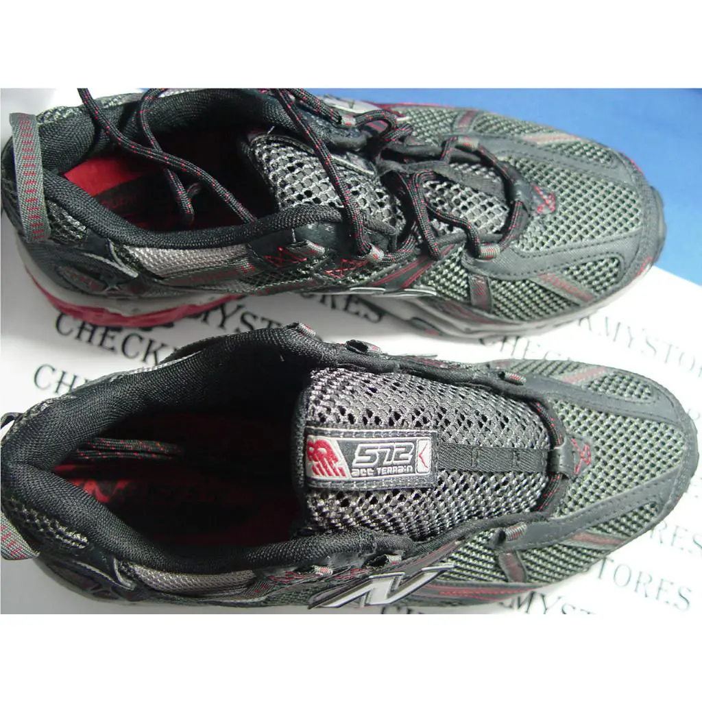 New Balance shoes - Multi-Color 7