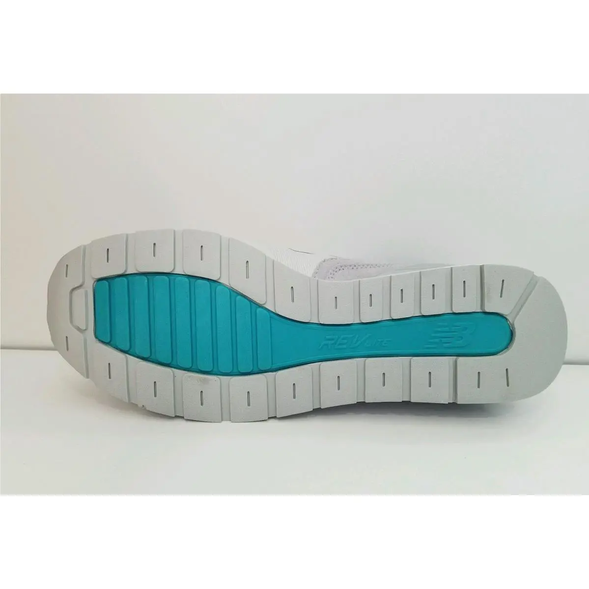 New Balance shoes - New Balance 696 - Gray 4