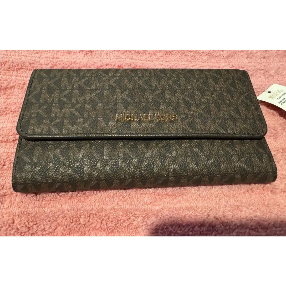 Michael Kors Jet Set Travel Trifold MK Signature Wallet Brown